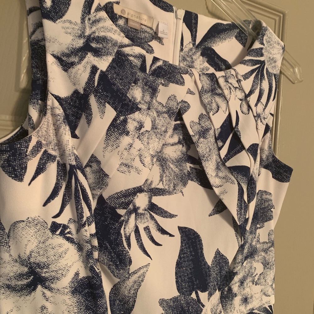 Dress Barn | Floral blue and white dress - Picture 4 of 5